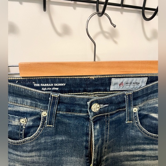 AG: Adriano Goldscmied, The Farrah Skinny, Size 28R - Picture 2 of 5